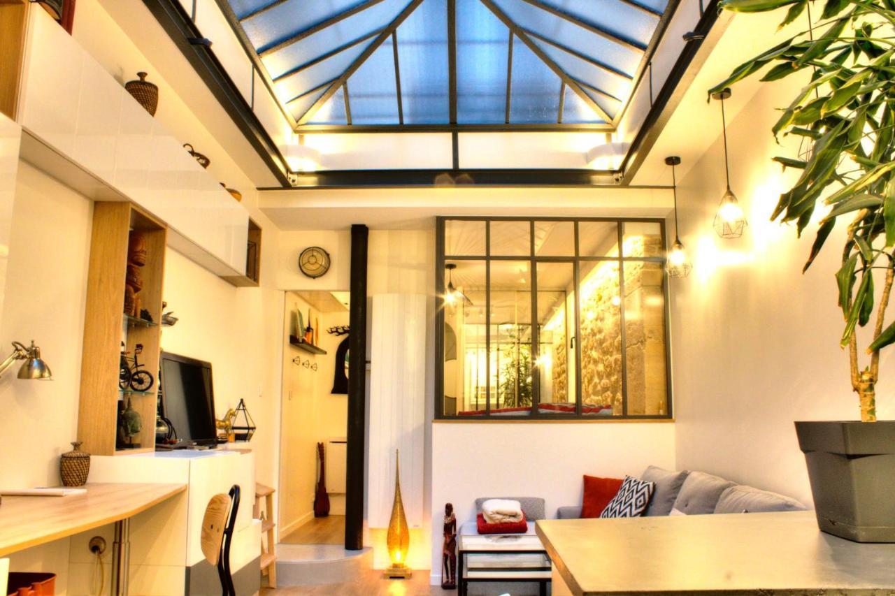 Former Art Studio Under Glass Roof In Strasbourg St-denis Welkeys Paris